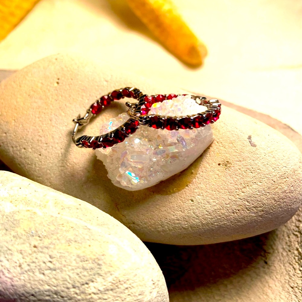 SWAROVSKI  Siam Crystal Hoops in SS - Picture 3 of 9